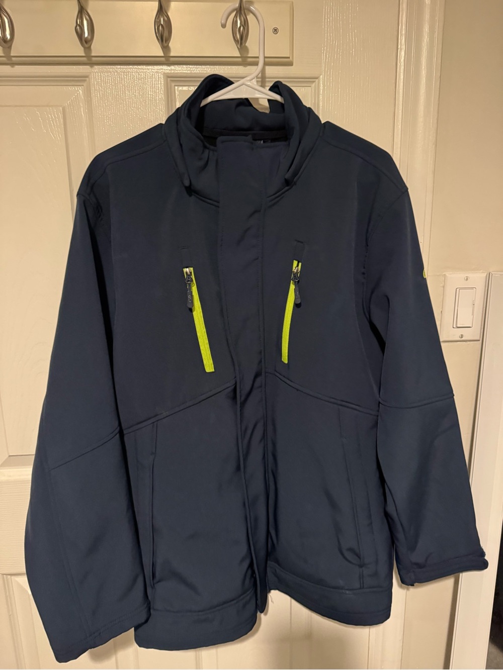 Men's Navy Performance Softshell Jacket with Lime Zip Accents
